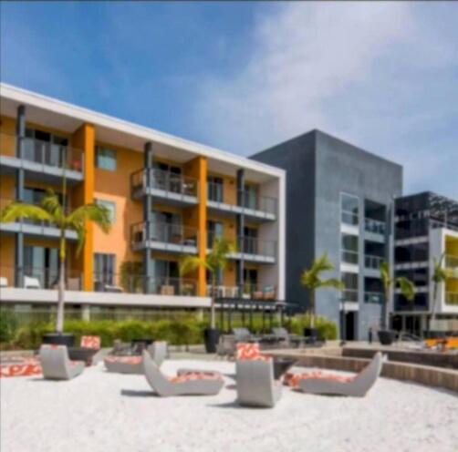 Apartment Stunning 2br Penthouse Patio & View Venice Mdr